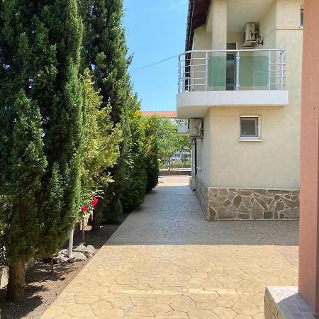 Sunny Guest House Ravda Dış mekan fotoğraf
