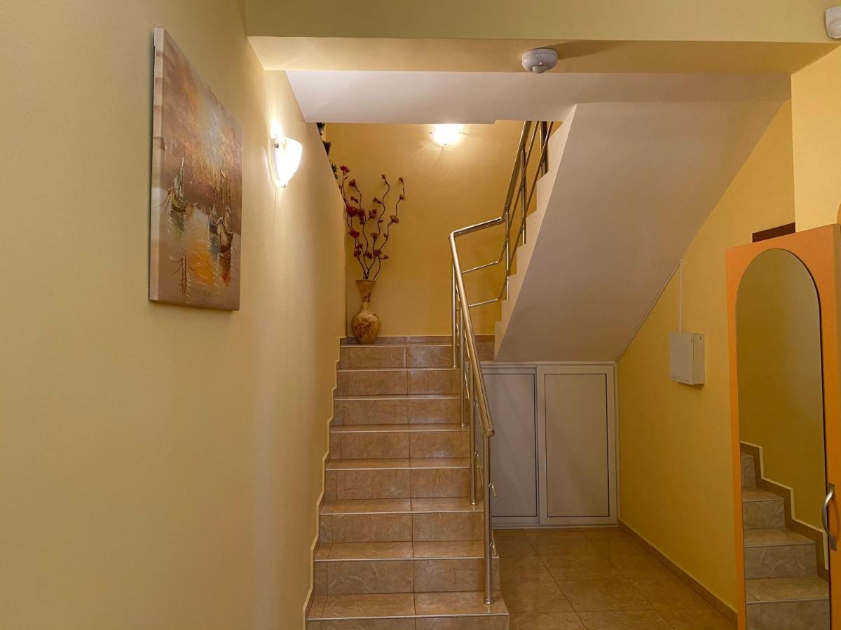 Sunny Guest House Ravda Dış mekan fotoğraf