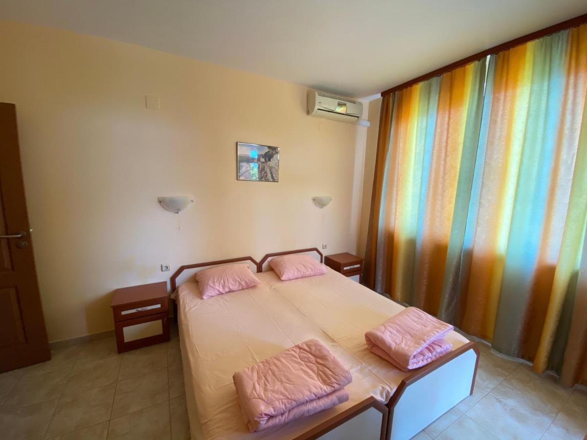 Sunny Guest House Ravda Dış mekan fotoğraf