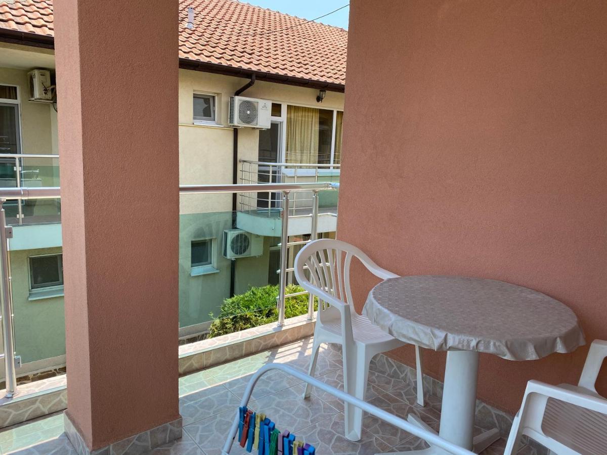 Sunny Guest House Ravda Dış mekan fotoğraf